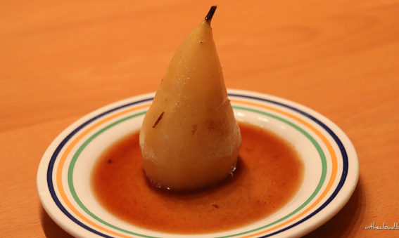 Poire cuite au caramel