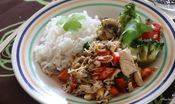 Wok de poulet aux légumes