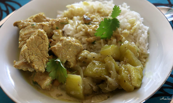 Curry de veau aux pois chiches et noix de cajou