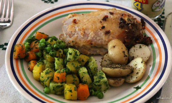 Sauté Ardennais aux pois et carottes de couleurs