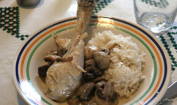 Poulet aux champignons et à l'estragon